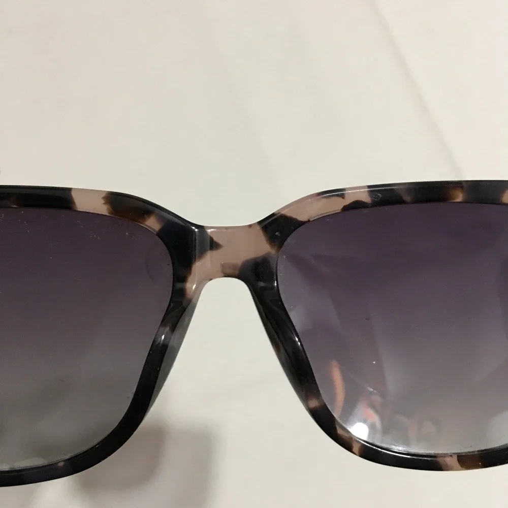 Quay Wired Sunglasses Women One Size Tortoise Polarized Square